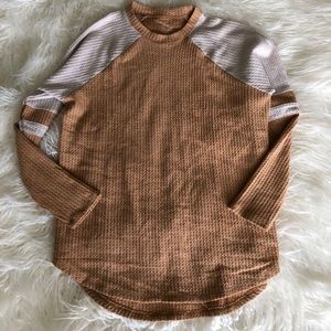American Eagle Waffle Knit Shirt